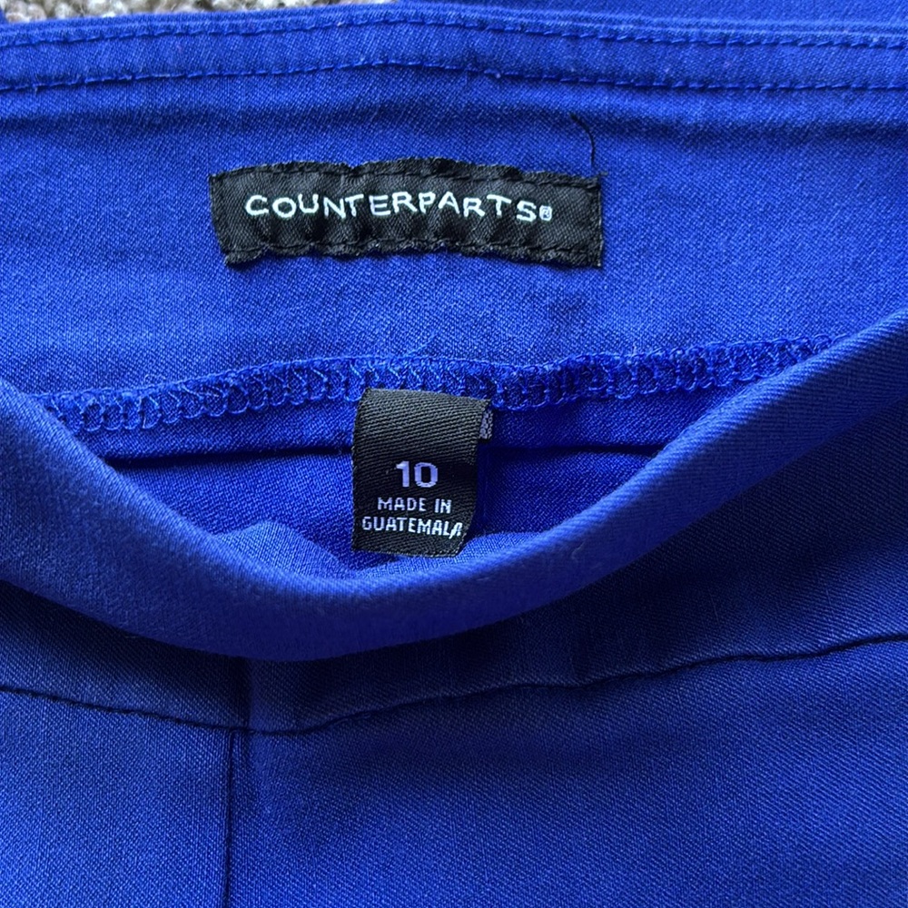 Counterparts Capris
Size 10! - Picture 10 of 10